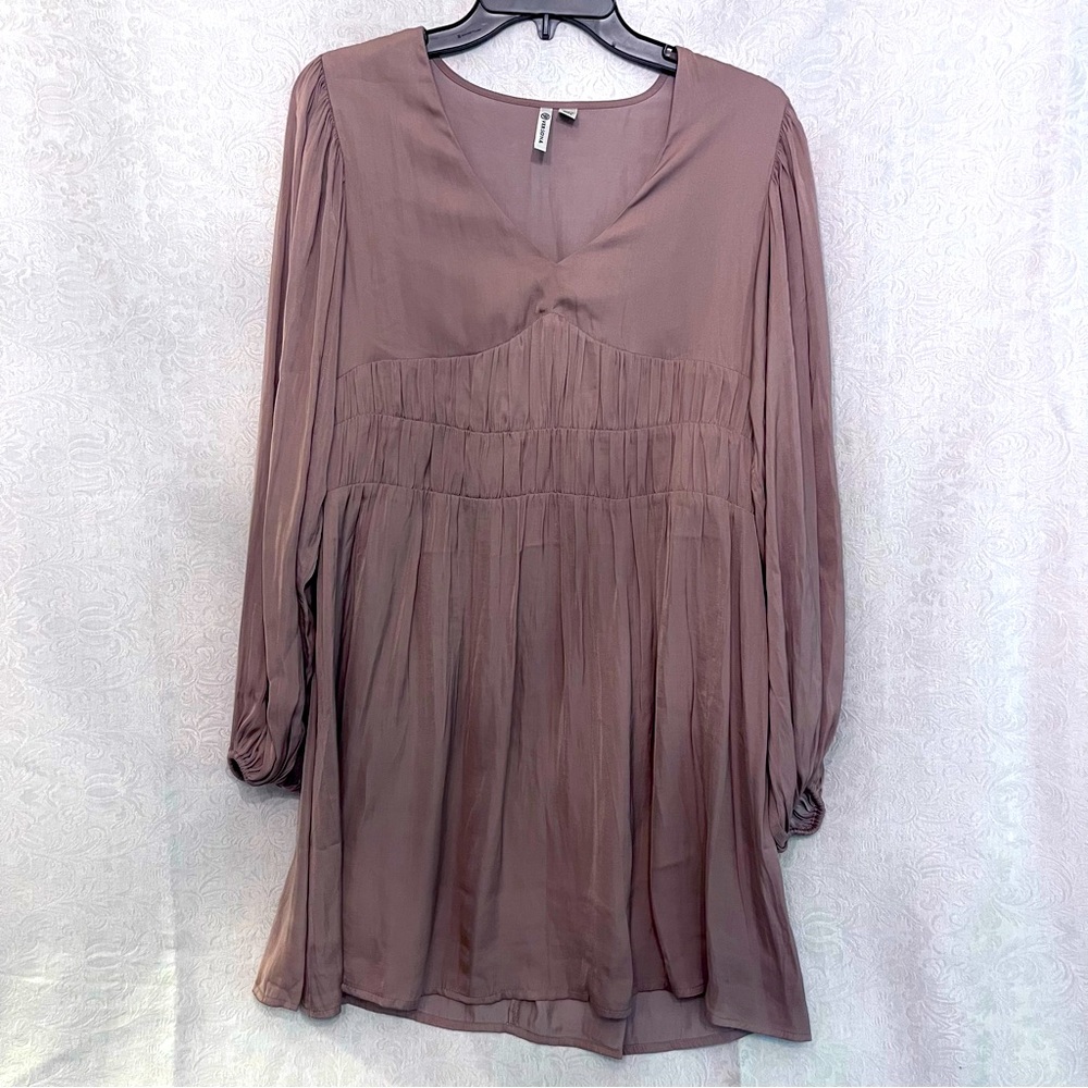 Versona dusty pink dress. Size S